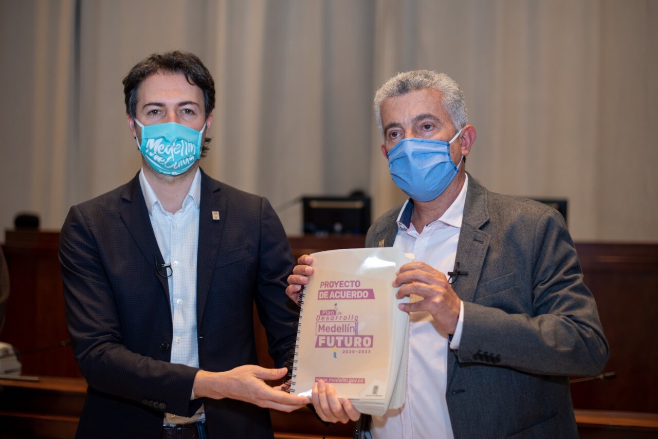 «RECURSOS CON FUTURO»