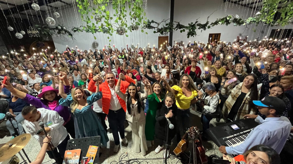 ANTE MÁS DE MIL MUJERES, “TOLA” VALENCIA ANUNCIÓ MÁS OPORTUNIDADES A TRAVÉS DE PROGRAMAS DE GÉNERO