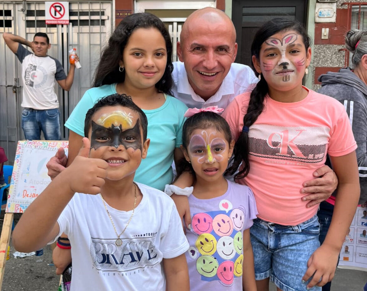 “PROFE PIOLO” SOLUCIONARÁ PROBLEMAS DE LOS CALDEÑOS
