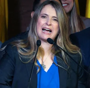 paloma valencia 161225