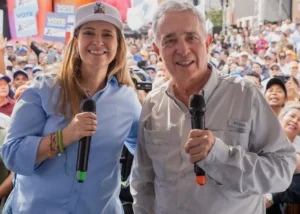 paloma valencia y alvaro uribe 1200x675 1