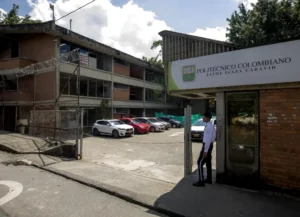 POLITECNICO JAIME ISAZA